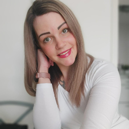 Julia Kl's profile picture