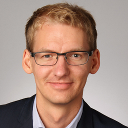 Dr. Akio Hansen