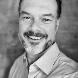 Dr. Sven Knippscheer