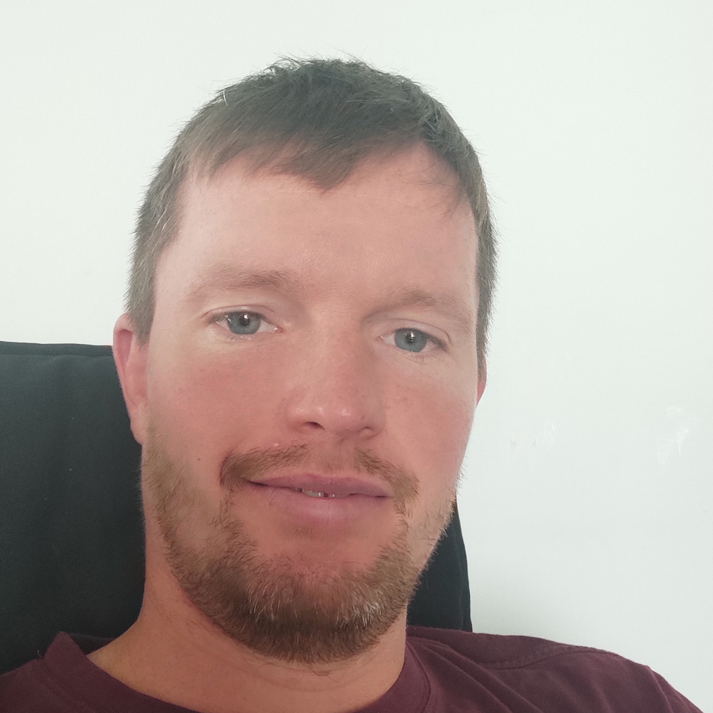 Sven Roesener Vorarbeiter Pflasterstein Produkte Diephaus Betonwerk