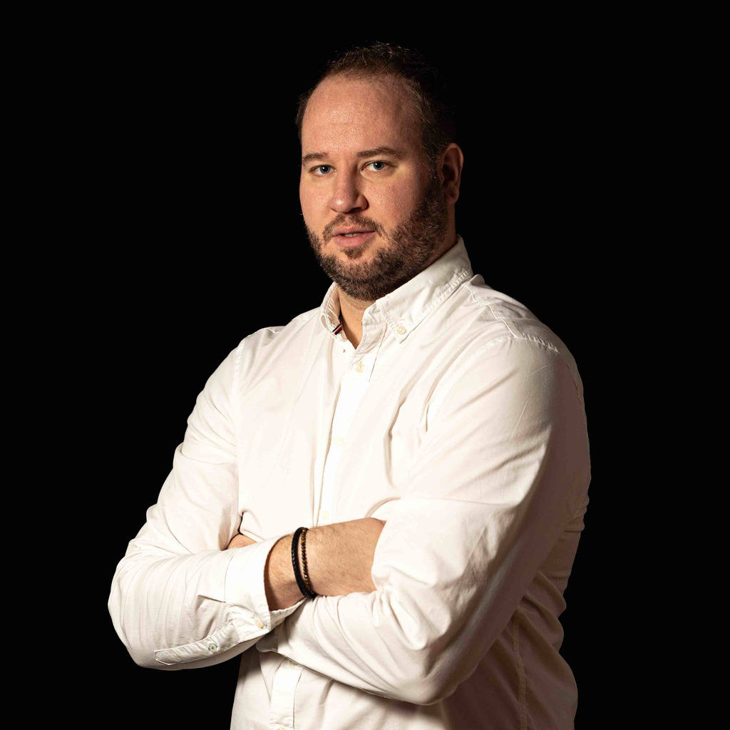 Oliver Daniel Selbständig ProActive EMS Sports Gerresheim XING