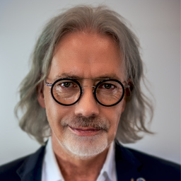Karsten Lange
