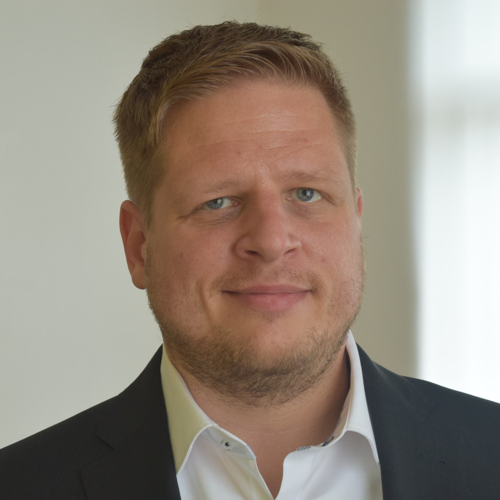 Boris Czerwinski SoftwareArchitekt adesso SE XING