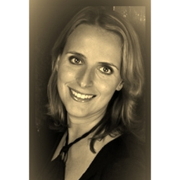 Julia Nehren