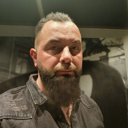 Yücel Calik