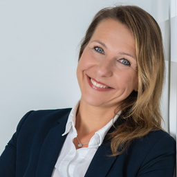 Anita Naumann