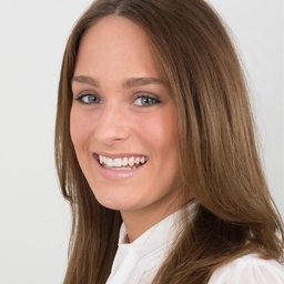 Corinna Hahn