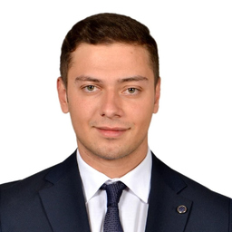 Nazmi Akıl