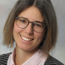 Dr. Sarah Pflug-Freund