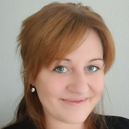 Stephanie Knuth