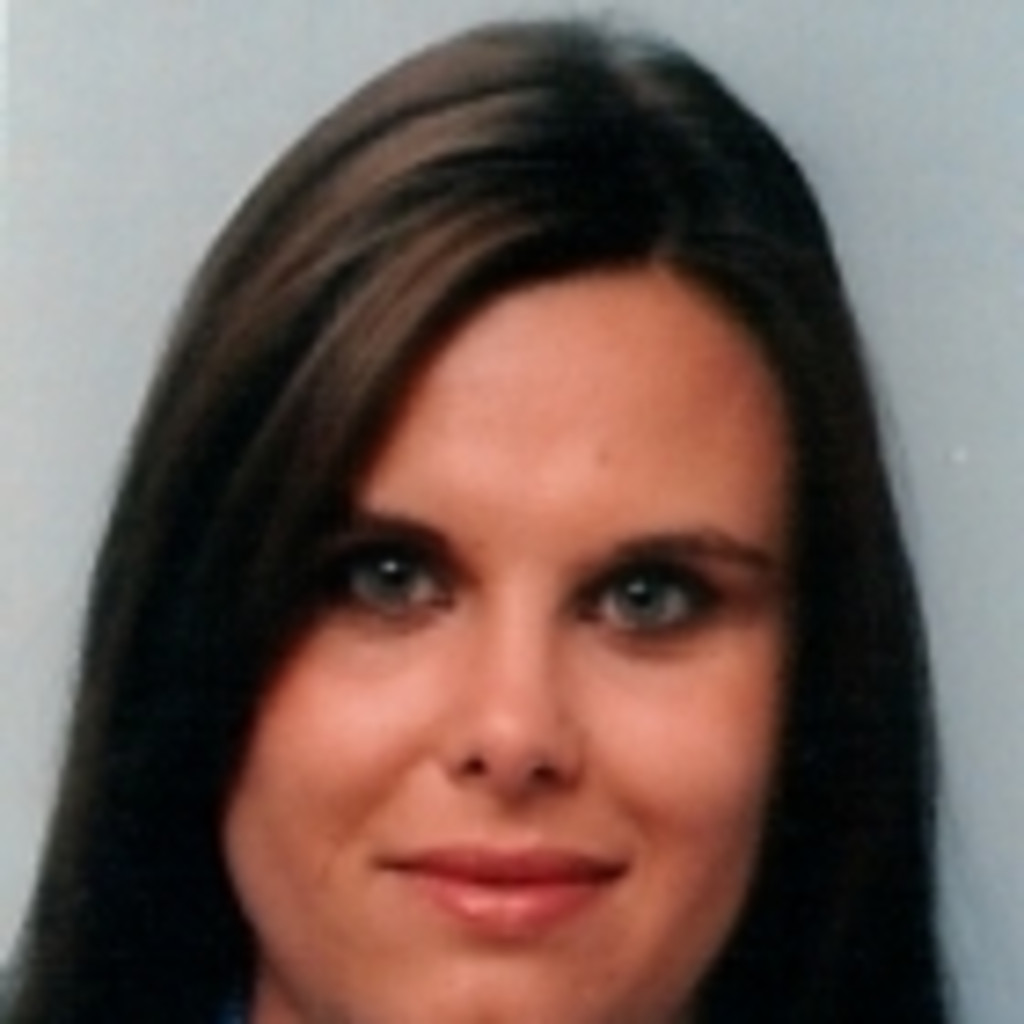 Loris Plozza Reiseberaterin EUROBUS AG XING