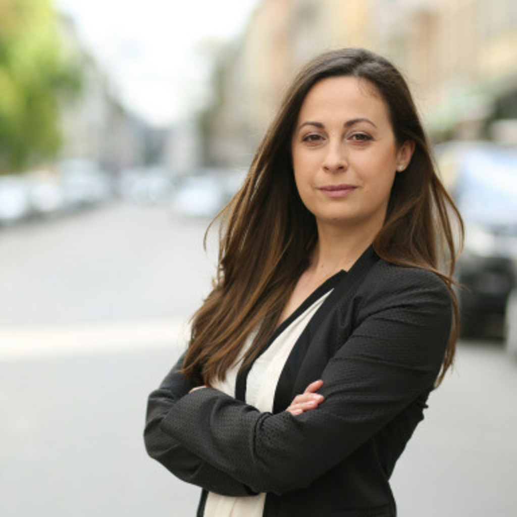 Velislava Saavedra Head of Admission Munich EU Business School XING