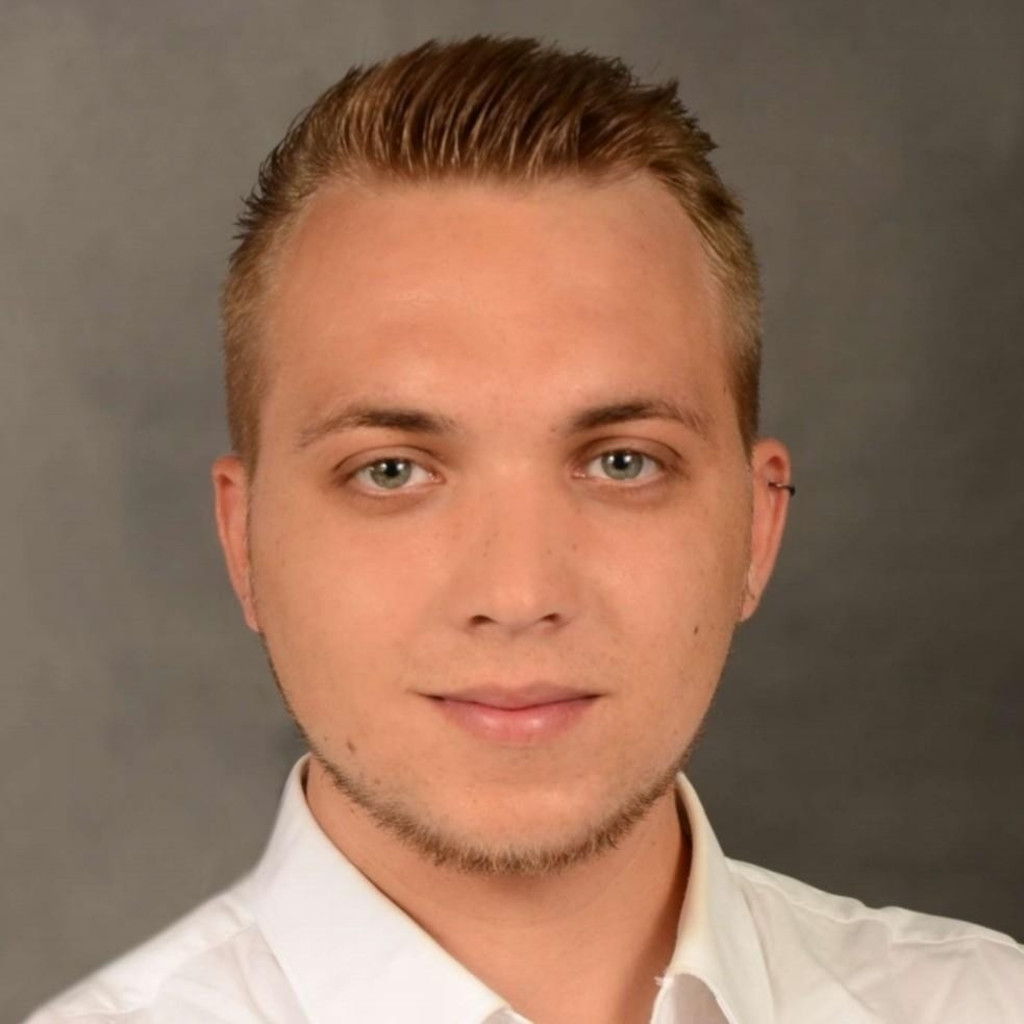 Tommaso Sole Logistikleiter Robert Ley Damen und Herrenmoden GmbH