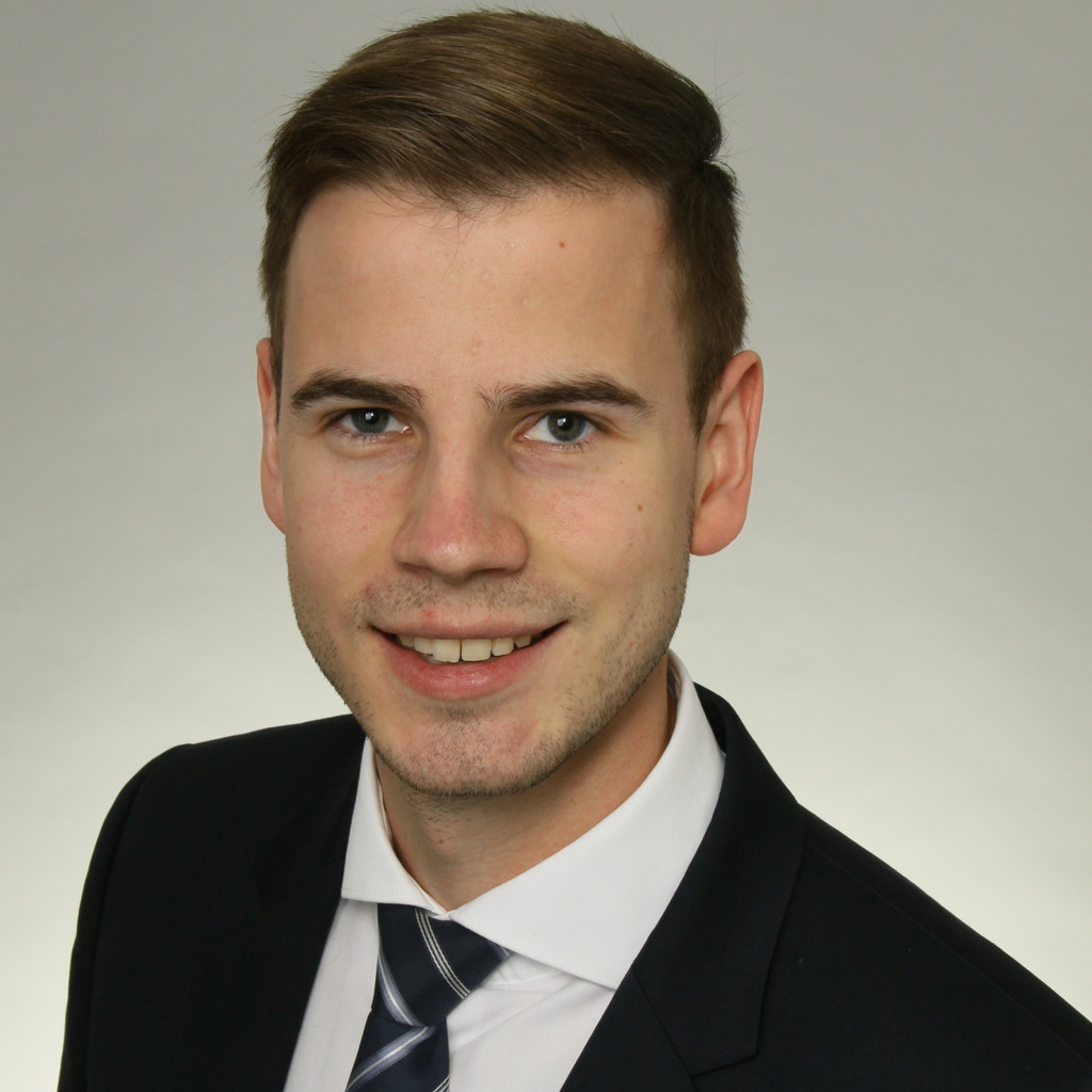 Christian Hill Assistant Manager im Bereich Assurance TIS PwC