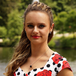Nicole Becker