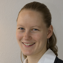 Dr. Claudia Jakob