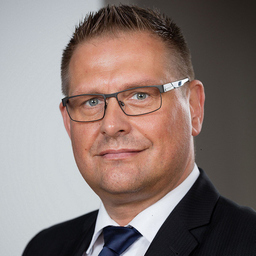 Lutz Moenikes