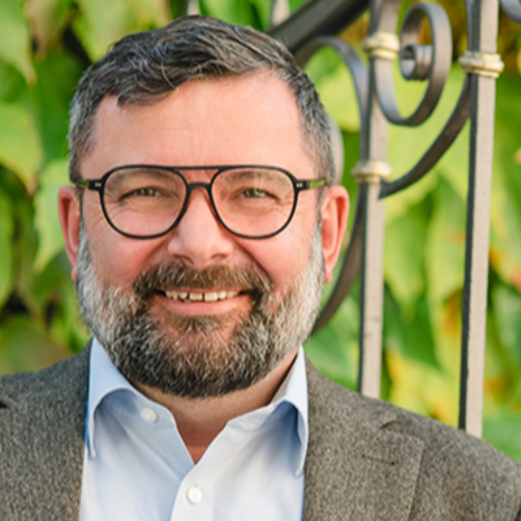 Peter Lindlar Reception Services Associate Swiss Re Europe S.A