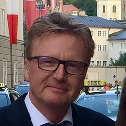 Dr. Roland Teufer
