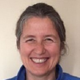 Dr. Petra Srdinko