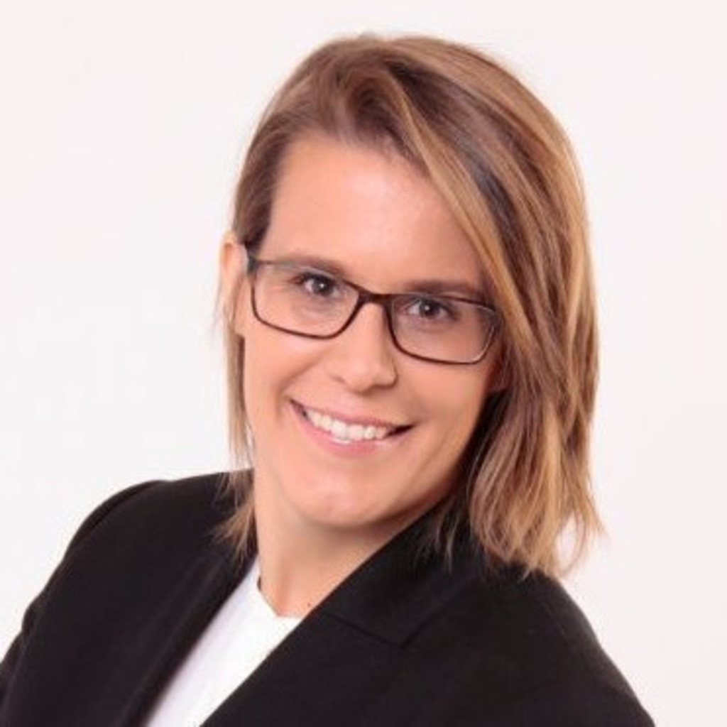 Denise Egloff Customer Service Development Manager Nestlé Suisse S