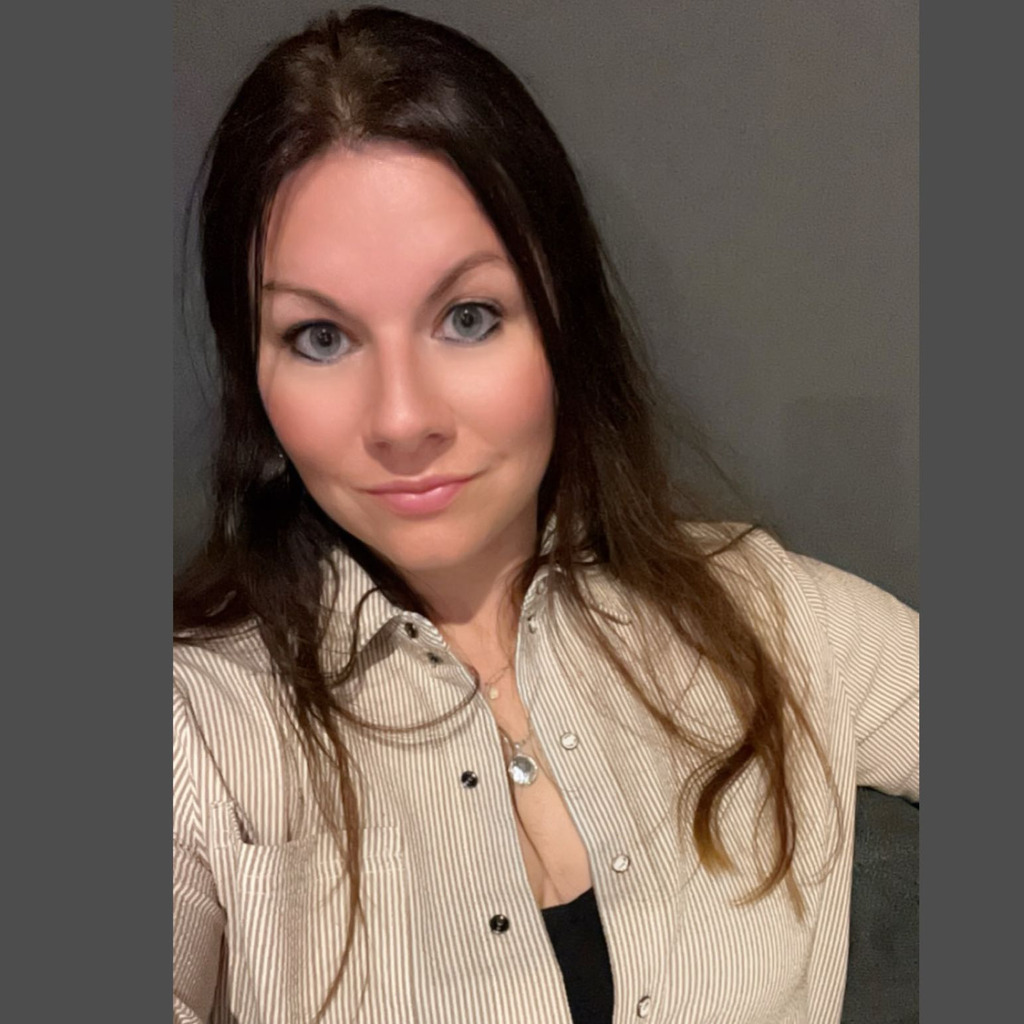 Julia Schmidt Einkäuferin SchomakerGartenprodukte GmbH & Co.KG XING