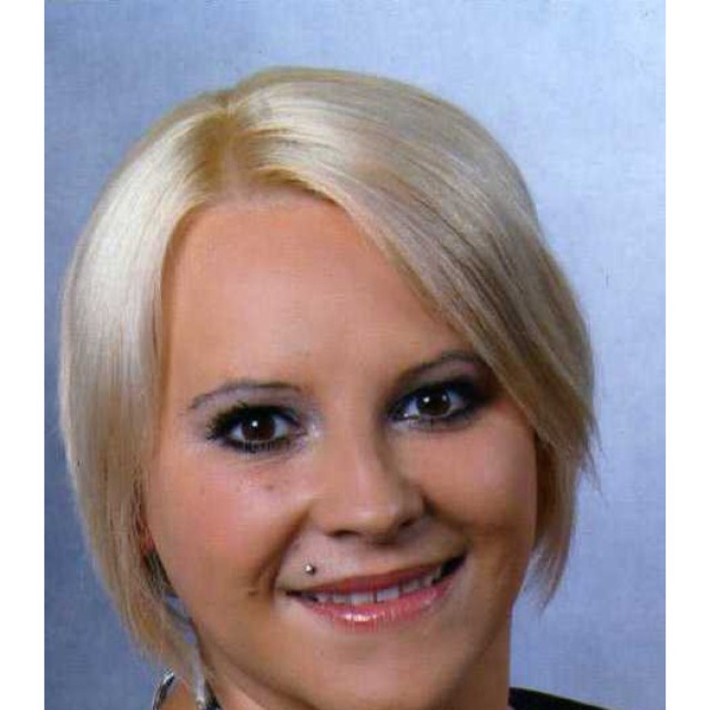 Renate Gebhardt Friseurin; Aushilfskraft Salon Haarmonie XING