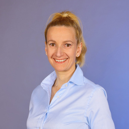 Zsofia Bajohr-Farago