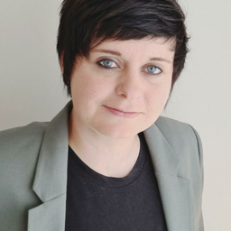 Nadine Willems