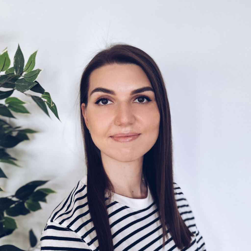 Yulia Tolkacheva - Product Designer (education) - Yandex Practicum | XING