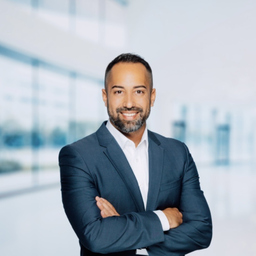 Michael Khan