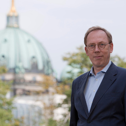 Henning Hausmann