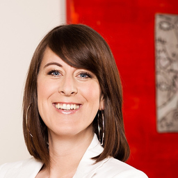 Julia Bernhard's profile picture