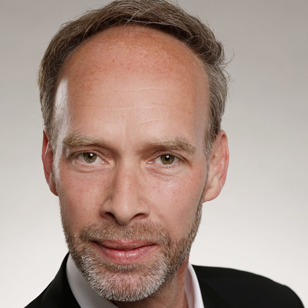 Michael Treutel Chief Commercial Officer omoqo XING