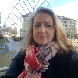 Beate Decker