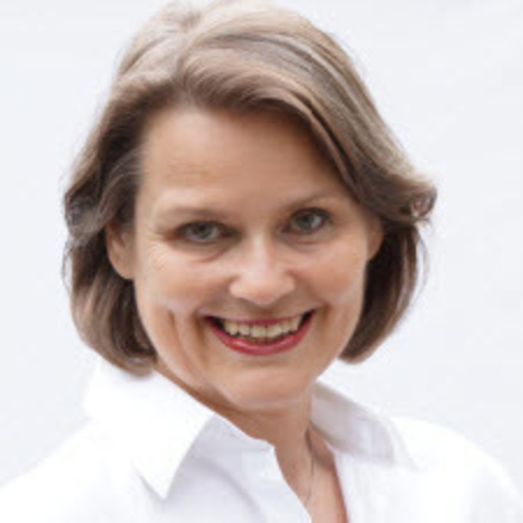 Pia Ballmann Management Beraterin, New Work People & Business