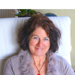 Annette Schuth