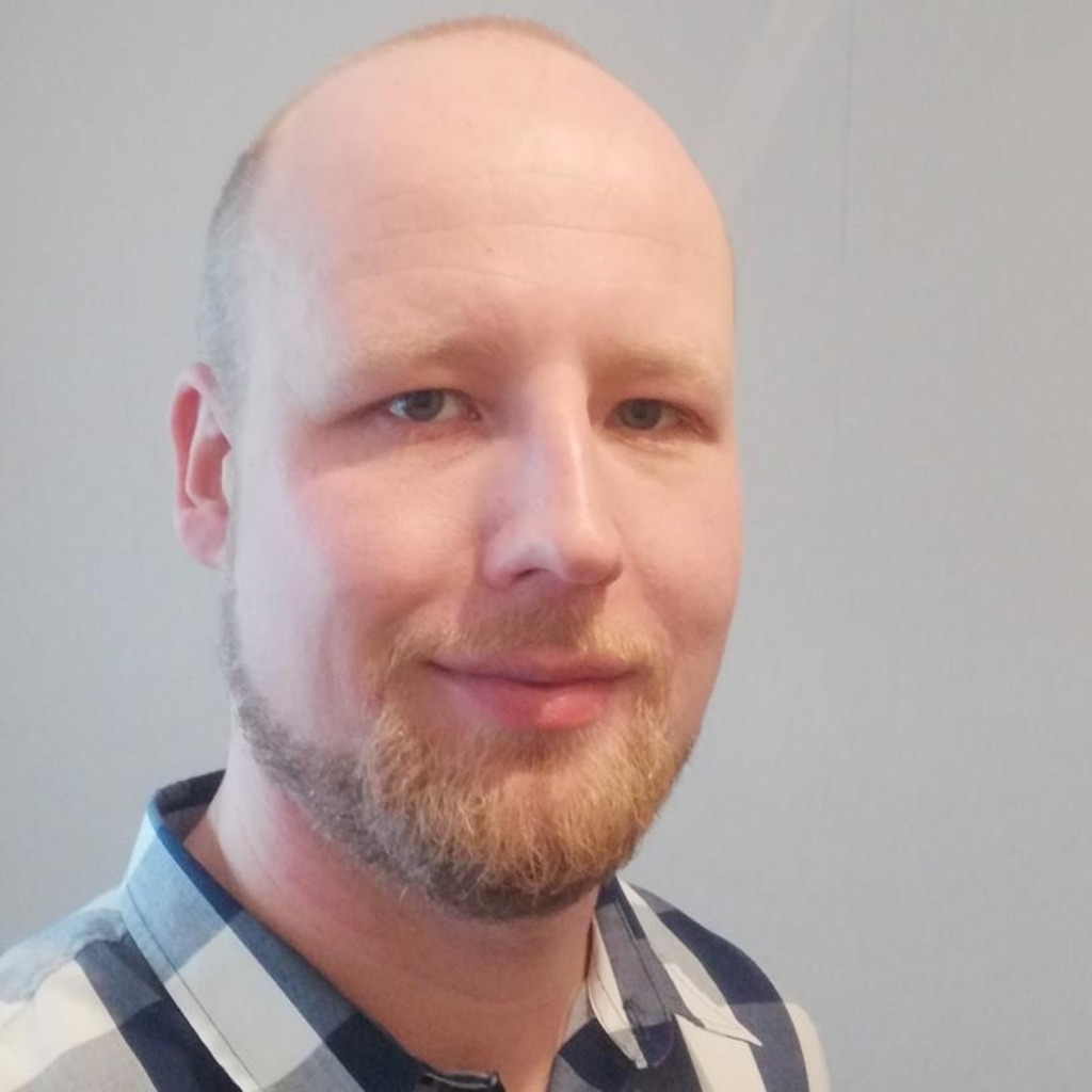 Robert Lüdke Teamleiter Warenfluss stellv. Lagerleiter Peter Jensen