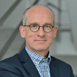 Dr. Ralf Mohrschladt