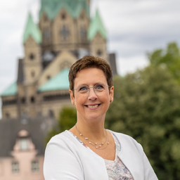 Sandra Buschatz