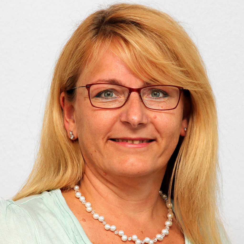 Christiane Wötzel Senior Expert Advisor BaFin XING