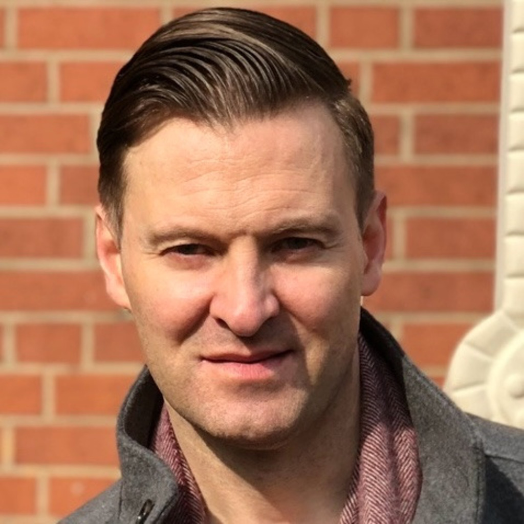 Christian Lange Key Account Manager / Sales Manager Coroplast Fritz