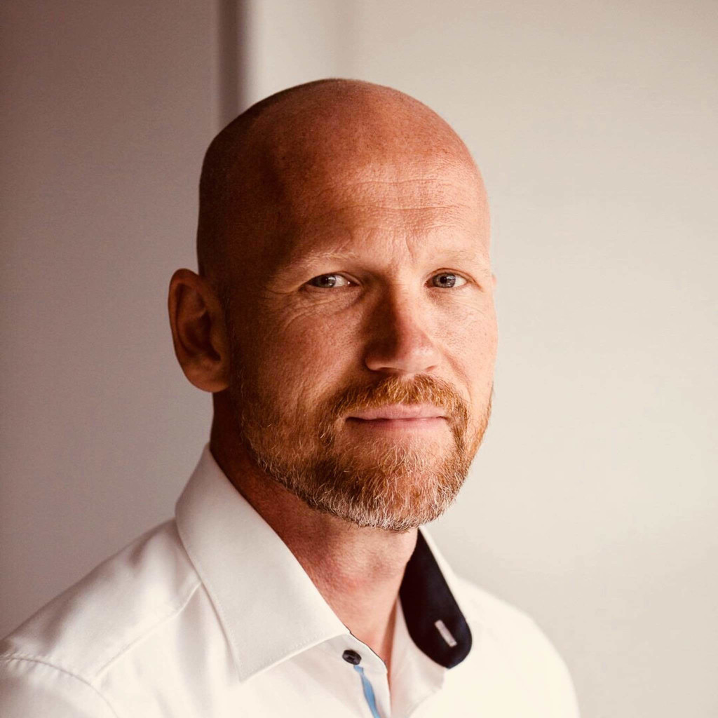 Marc Oliver Gries Fachbereichsleiter Vertrieb Netze Marc Oliver Gries Fachbereichsleiter Vertrieb Netze