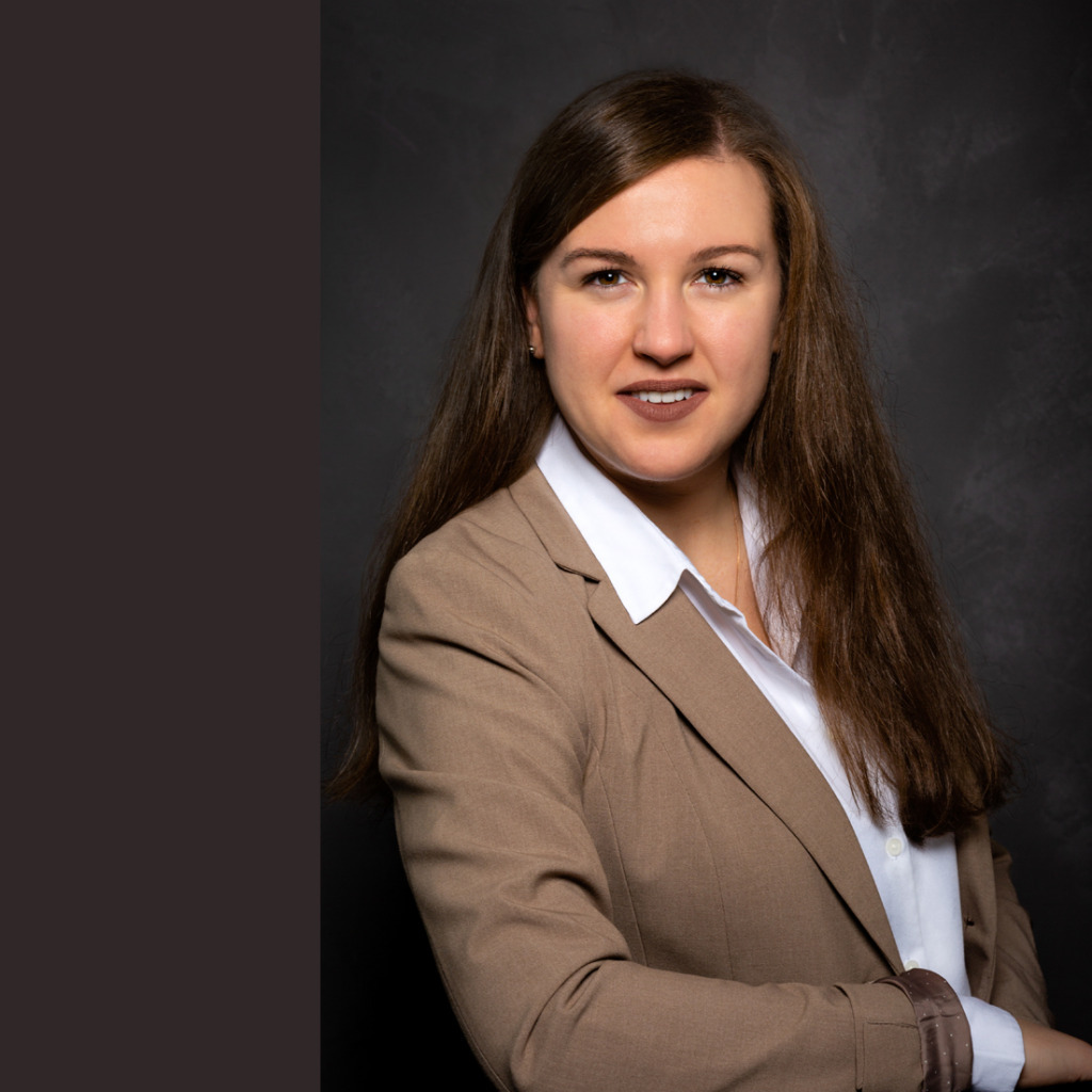 Diana Schneider Mitglied des Prüfungsausschusses Fachwirt/in für