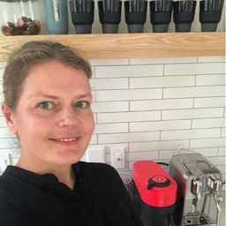 Nadine Pfeffer