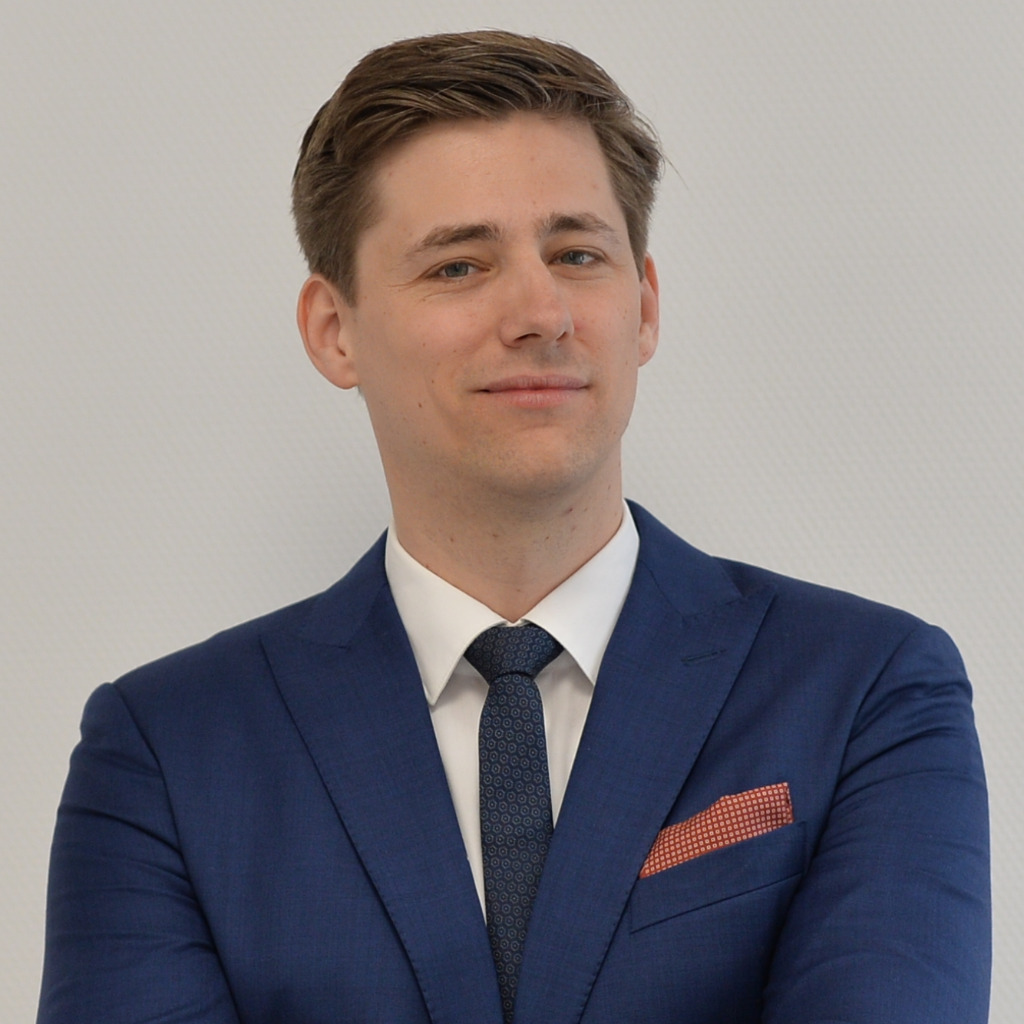 Till Ruda Director Funds Management record plc XING