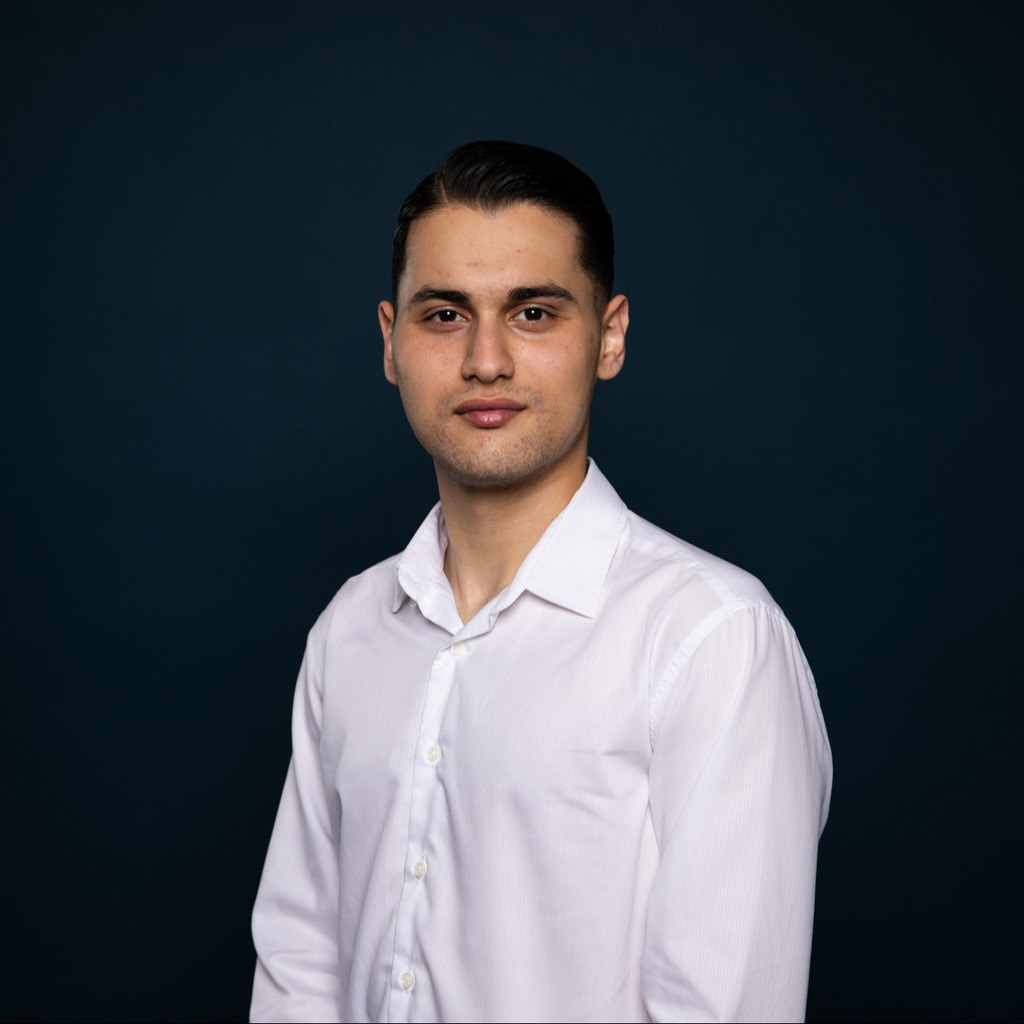 Egemen Ozen Data Analytics Business School Berlin XING