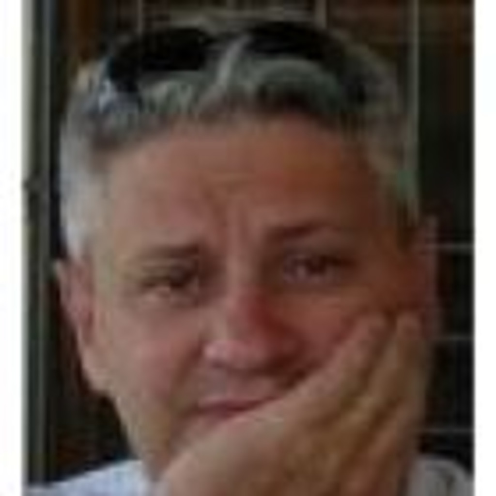 Michael Salimbene Dir.Marketing Newticino SA XING