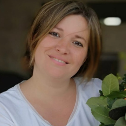 Elena Hauf