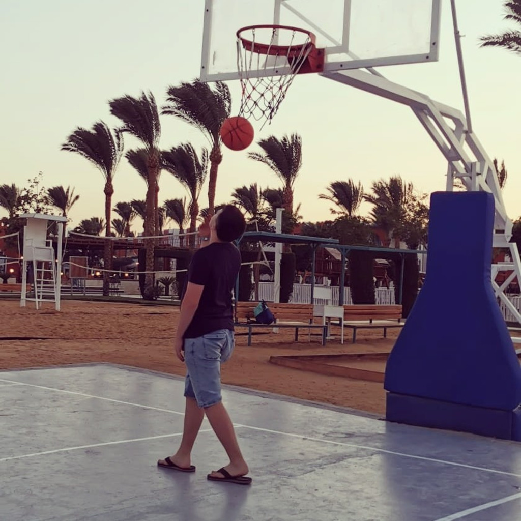 WOONEKY Corgi Badespielzeug - Mechanischer Badefreund Ohne Batterien